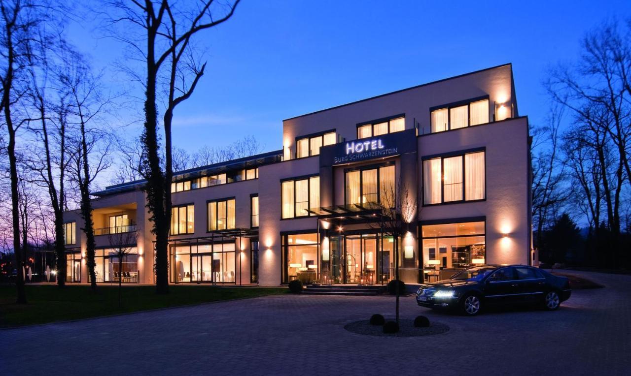 גאיסנהם Relais & Chateaux Hotel Burg Schwarzenstein מראה חיצוני תמונה